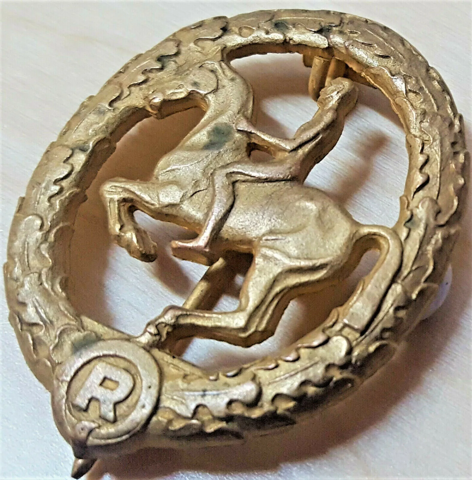 100% GENUINE WW2 GERMANY UNIFORM HORSEMAN’S BADGE IN GOLD MEDAL FINHAUER