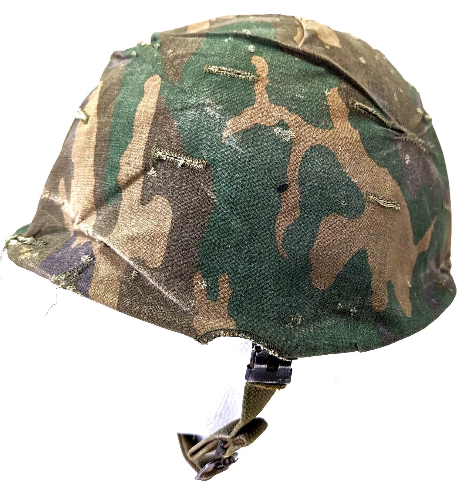 VINTAGE VIETNAM WAR ERDL CAMOUFLAGE US ARMY UNIFORM STEEL HELMET W CHIN STRAP