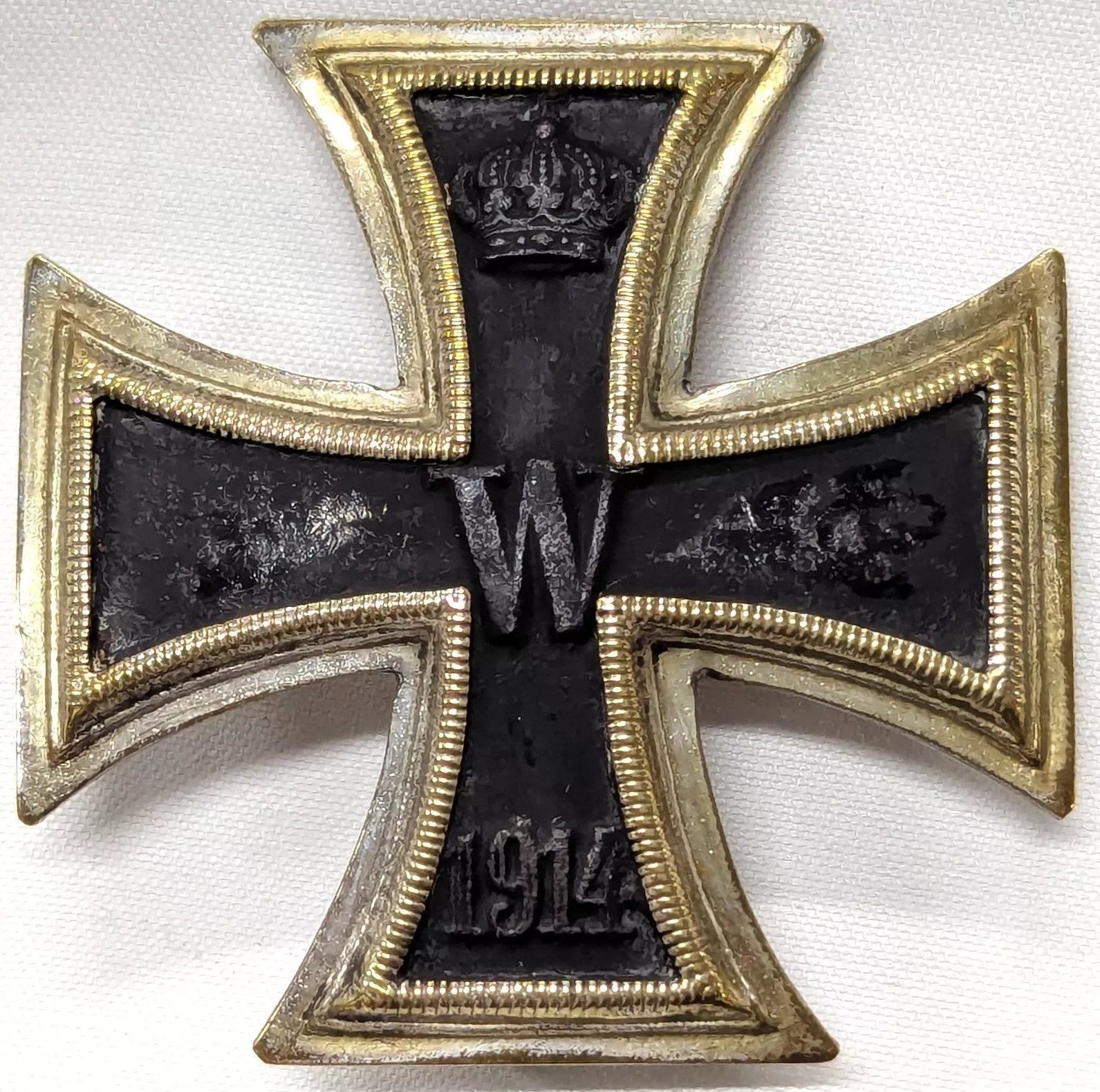 WW1 Germany ‘convex’ Iron Cross 1st Class medal badge